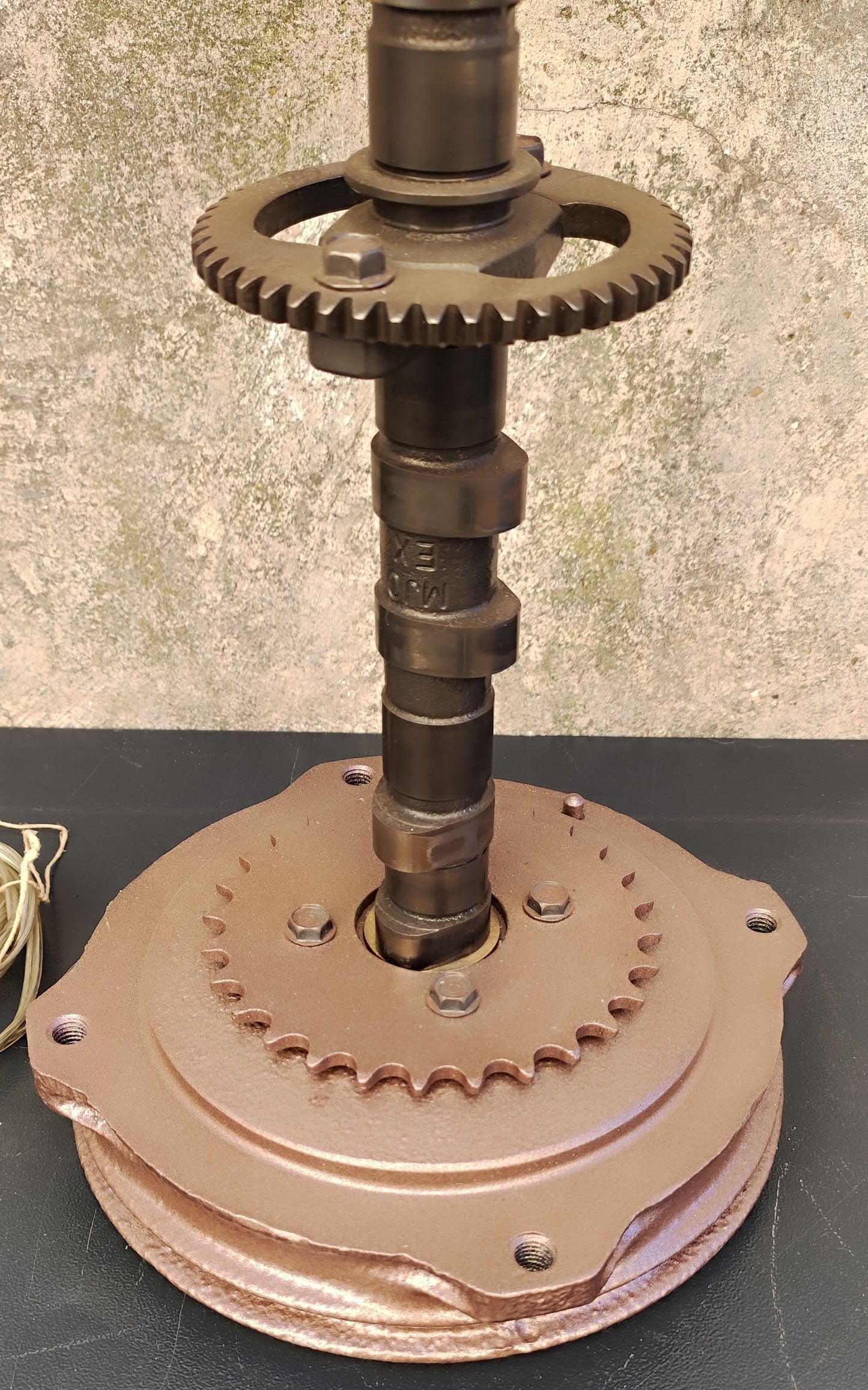 LAMPADA UNICA MODELLO 022