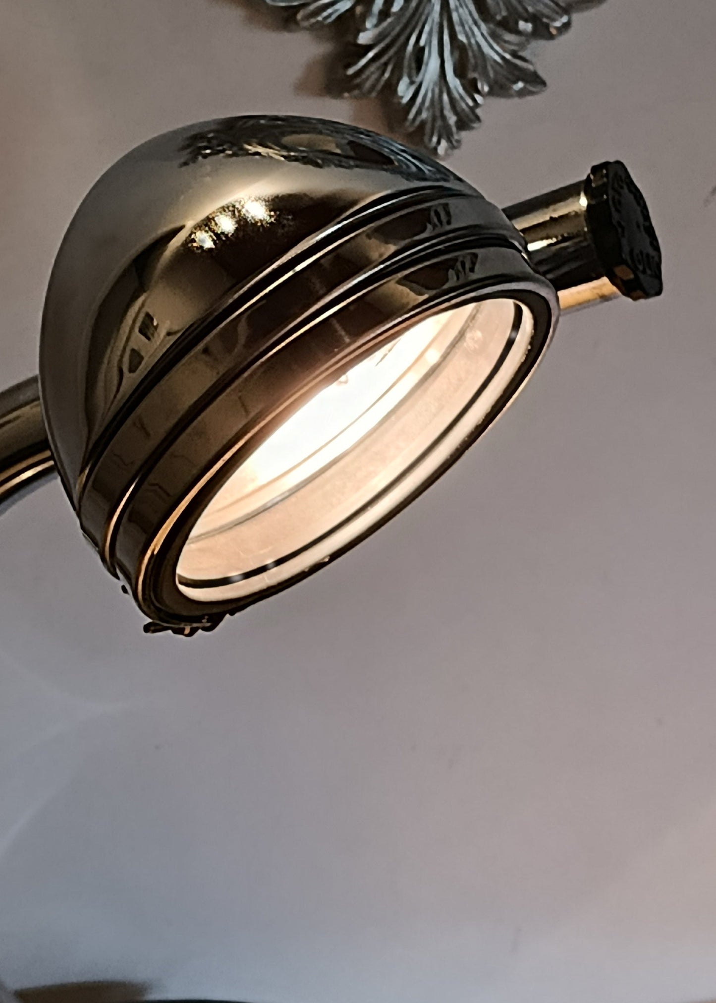 LAMPADA UNICA MODELLO 043