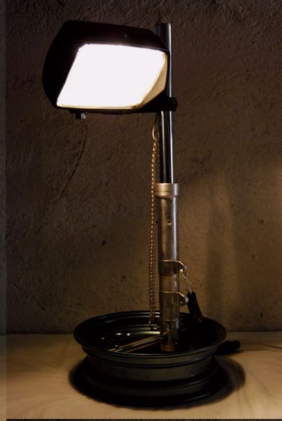 LAMPADA UNICA MODELLO 025